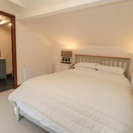 Rose Cottage, Hotel 4*