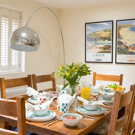 Feriehus Rose Cottage,